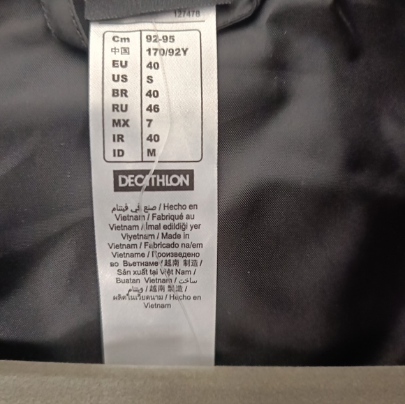 Fouganza Sleeveless Down Riding Black Jacket Veste: Size M - Picture 8 of 9